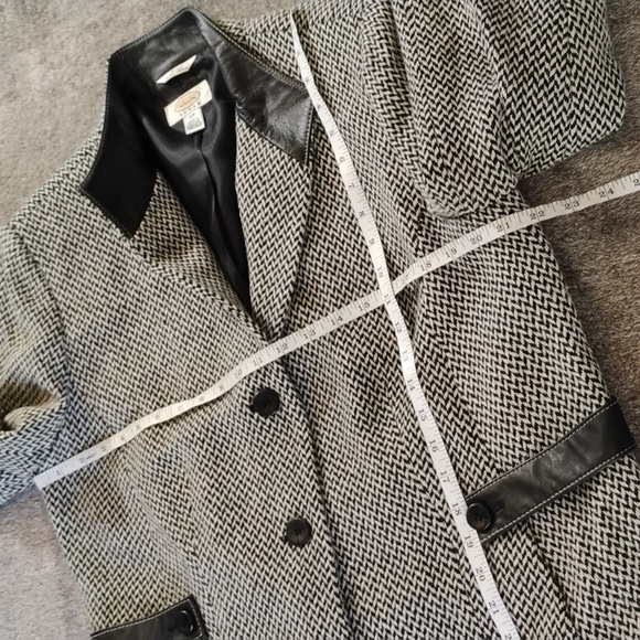Talbots 12W Herringbone Wool Jacket With Leather Trim - Picture 6 of 8